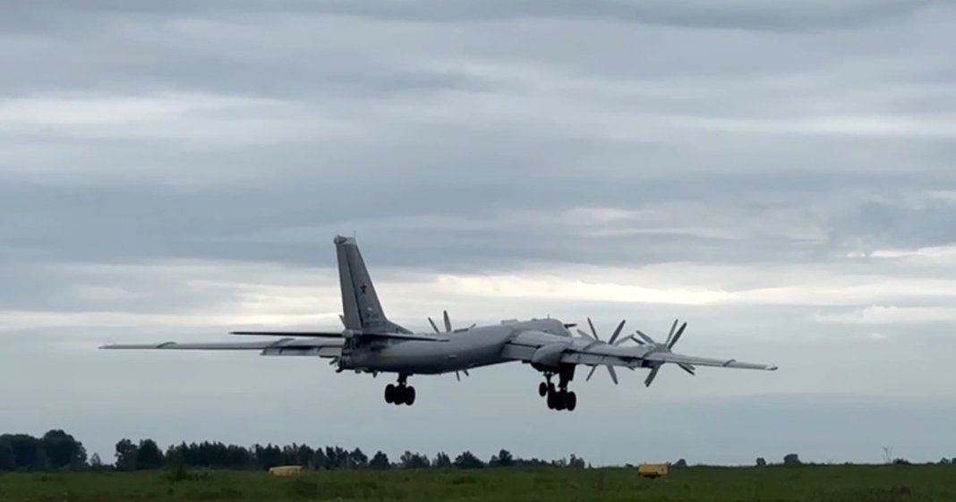Bombardiere din Rusia în partea de nord a Scandinaviei: Moscova susține că a fost un zbor „planificat”. Au fost trimise avioane de vânătoare.