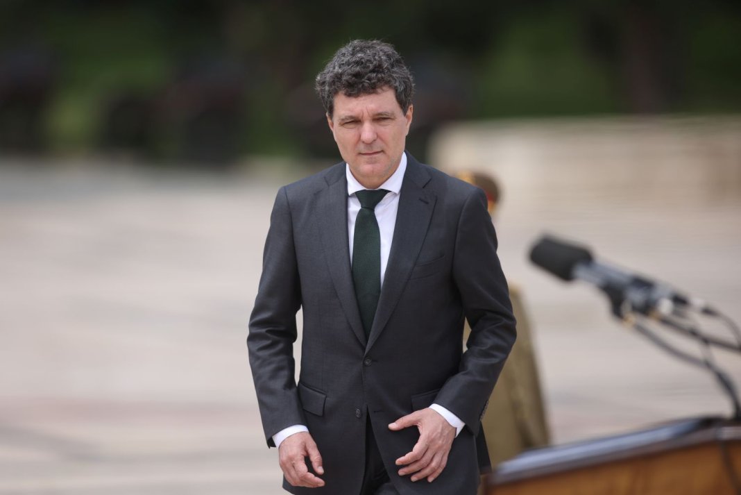 Nicușor Dan afirmă că CCR i-a oferit dreptul de a adresa Curții o lege, din diverse motive: „O revenire la practica constituțională de dinainte de 2018”