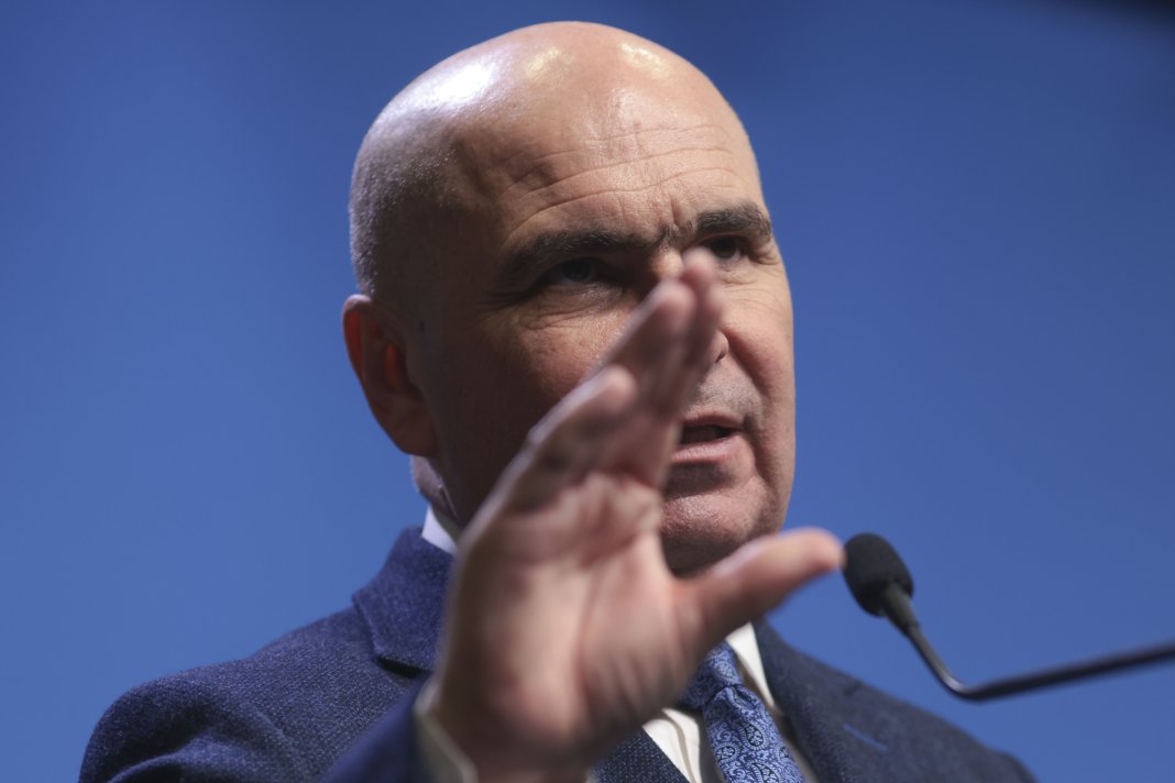 BREAKING: Realitatea Plus is allowed to resume broadcasting. The Bucharest Court of Appeal has paused the CNA ruling.