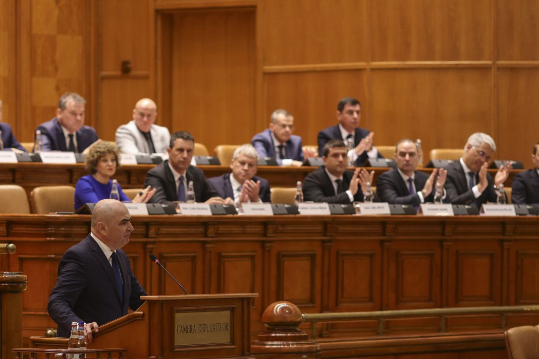 Partidul minoritar din Parlament declară sprijinul PSD-AUR pentru a obține voturile necesare în moțiunea îndreptată împotriva lui Bolojan