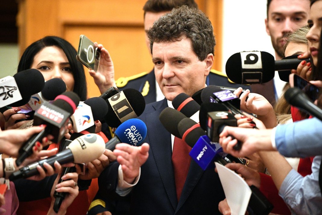 Nicușor Dan declară: „Vom beneficia de o guvernare minoritară”. Când anticipatează partidele să îi prezinte o soluție