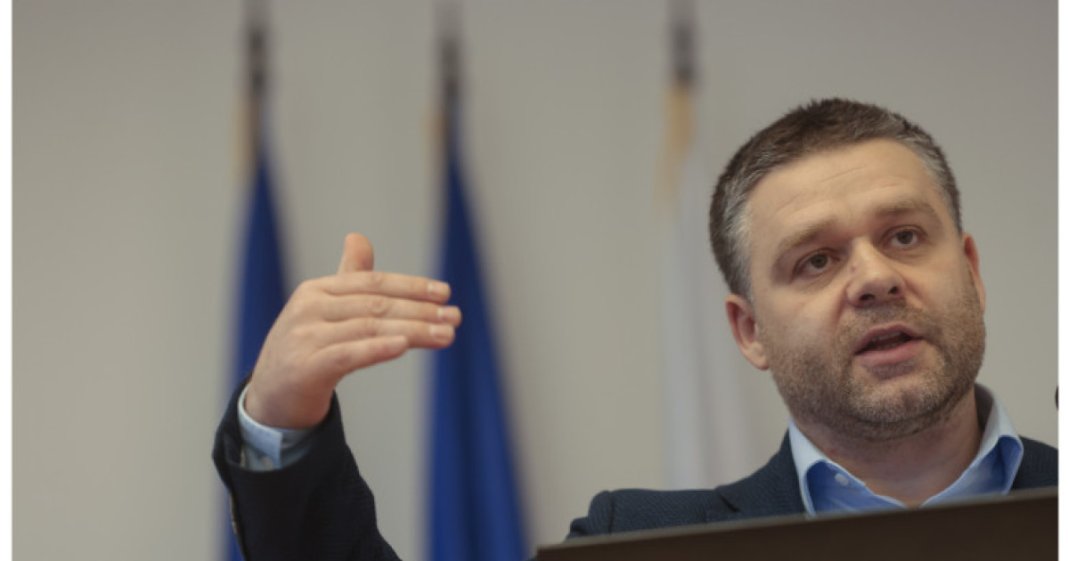 Ciprian Ciucu considera cu două săptămâni în urmă că președintele va desemna un prim-ministru care va duce la...