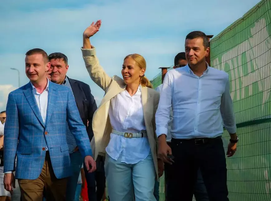 George Simion, găsit vinovat pentru daune morale în urma unui videoclip de campanie: „Alegeți pe cine doriți, dar nu PSD-ul!” George Simion, găsit vinovat pentru daune morale în urma unui videoclip de campanie: „Alegeți pe cine doriți, dar nu PSD-ul!”