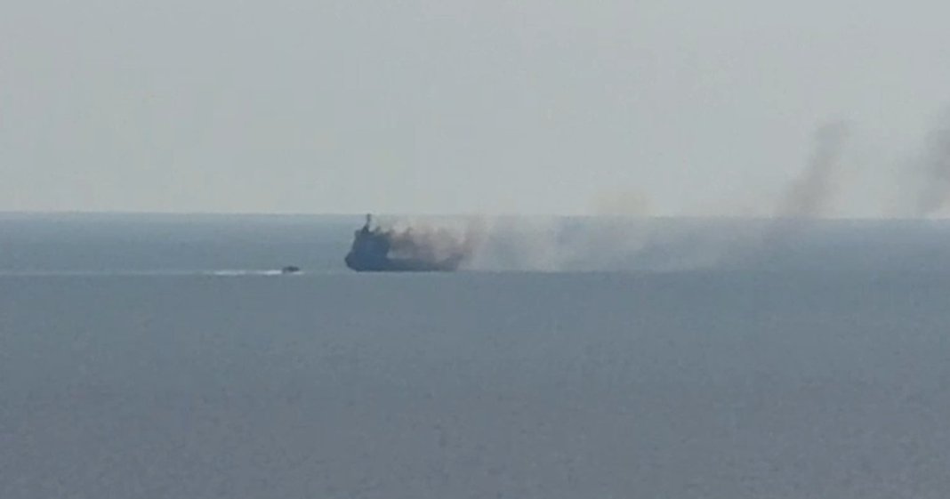 Incendiu la bordul unei nave cu GPL în Marea Neagră, situată la 40 de kilometri de Sulina. Trei marinari au fost...