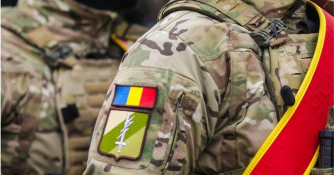 Un ofițer de rang înalt utiliza resursele Armatei pentru a-și procura adidași și tricouri, angajând soldații în lucrări de vopsire.