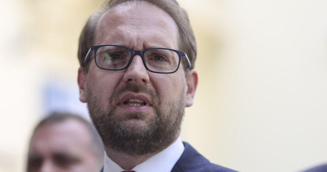 Dominic Fritz: „În 30 de zile mi se finalizează mandatul de primar”. Cine va prelua conducerea primăriei...